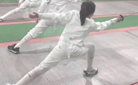 擊劍比賽作文