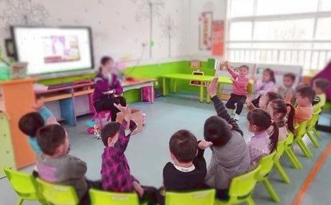 最新幼兒園教育隨筆:中班語言《蛤蟆吃西瓜》活動反思