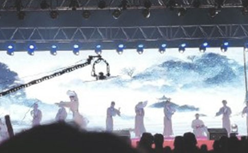 中班藝術教案:時裝表演