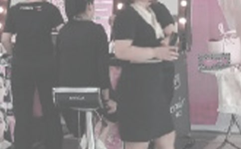 (推薦)服裝營業員工作總結